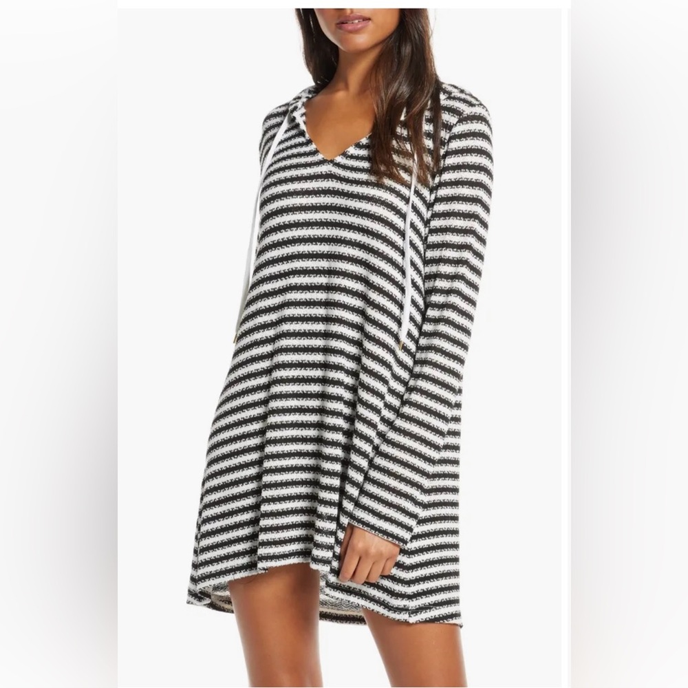 La Blanca Slouchy Hooded Sweater Cover-Up